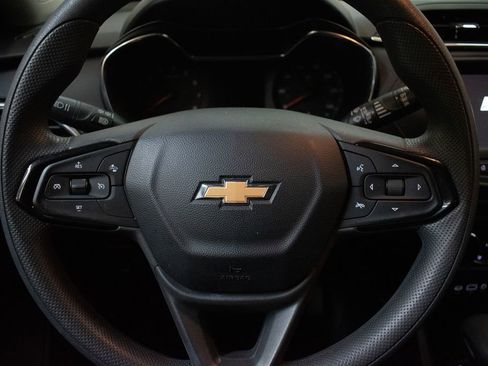 Used 2022 Chevrolet TrailBlazer LT image 12