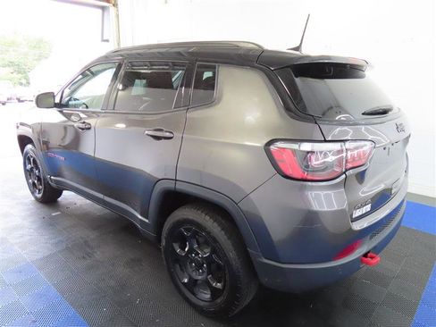 Used 2024 Jeep Compass Trailhawk image 10