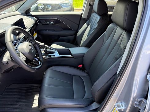 Certified 2025 Acura ADX AWD image 14
