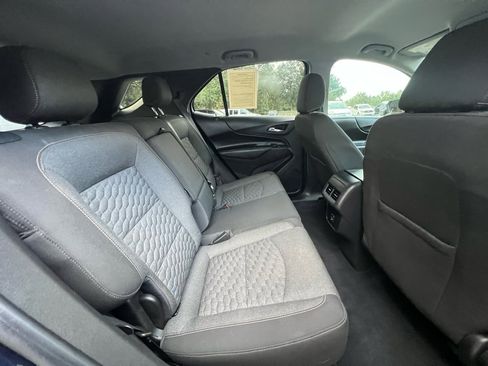 Used 2021 Chevrolet Equinox LT image 31