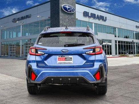New 2025 Subaru Crosstrek 2.5i Premium image 5