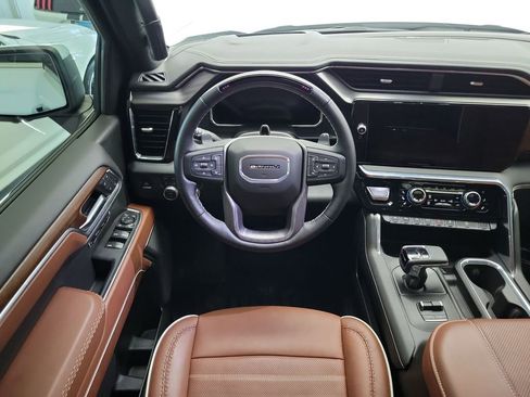 Certified 2026 GMC Sierra 1500 Denali Ultimate AWD/4WD image 11