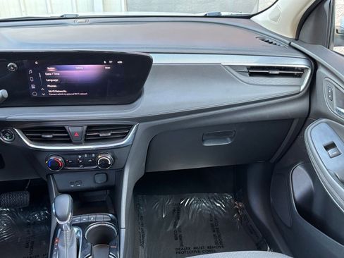 Used 2025 Buick Encore GX Preferred image 33