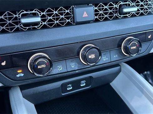 Used 2023 Honda Accord EX image 28