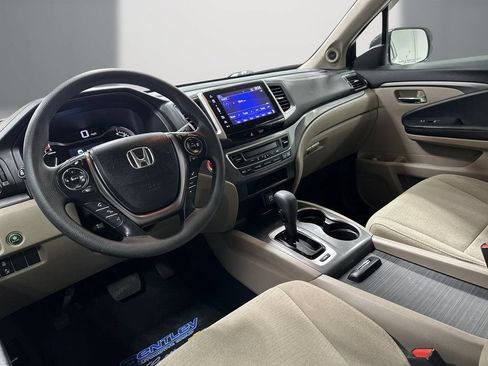 Used 2018 Honda Pilot EX image 13