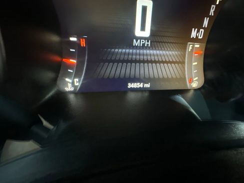 Used 2022 Dodge Challenger R/T RWD image 29