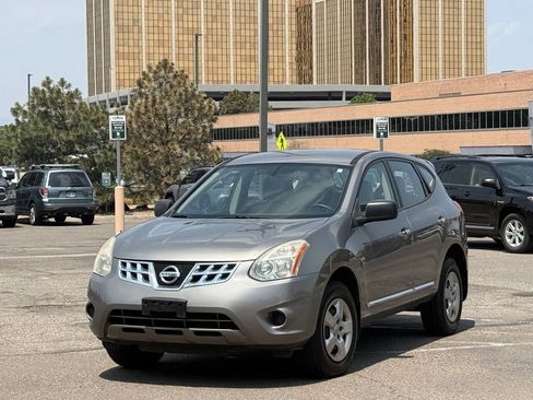 Used 2012 Nissan Rogue S FWD image 2
