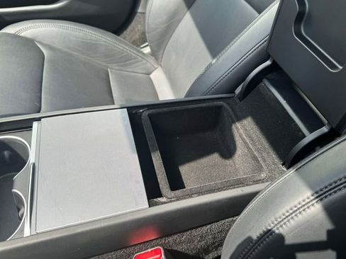 Used 2024 Tesla Model 3 Standard Range RWD image 36