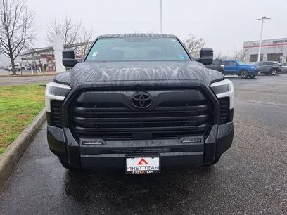 New 2026 Toyota Tundra SR5 w/ SR5 Convenience Package
