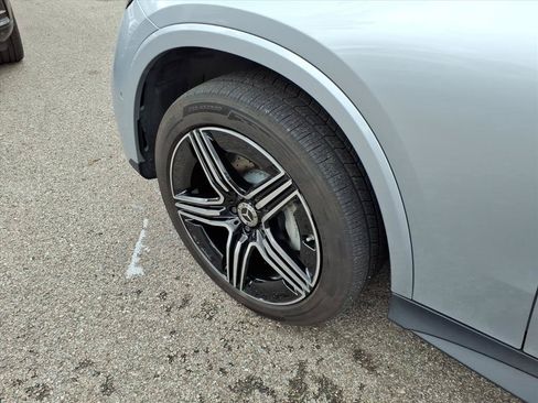 Certified 2024 Mercedes-Benz GLC 300 4MATIC image 9