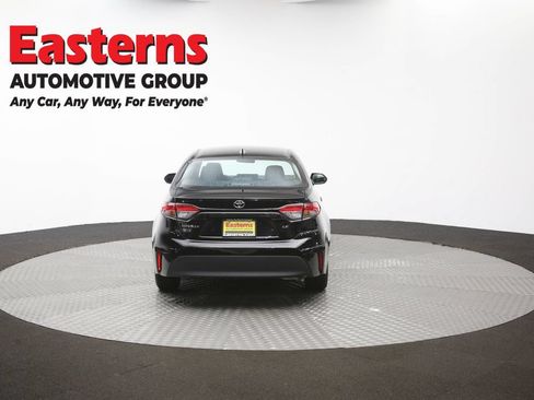 Used 2024 Toyota Corolla LE FWD image 35
