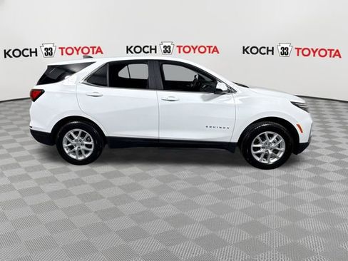 Used 2023 Chevrolet Equinox LT image 9