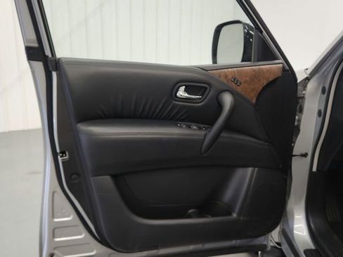 Used 2024 Nissan Armada SL image 28