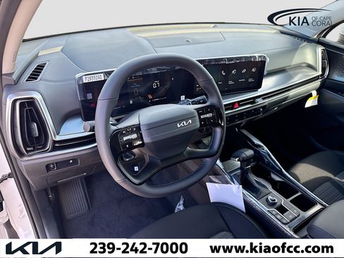 New 2026 Kia Sorento LX FWD image 25