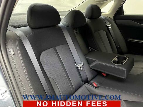 Used 2023 Kia K5 LXS image 18