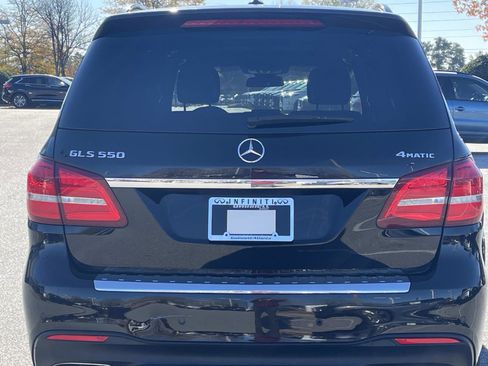 Used 2018 Mercedes-Benz GLS 550 4MATIC image 3