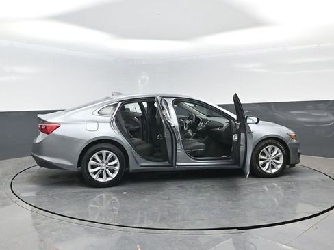 Used 2024 Chevrolet Malibu LT FWD image 25
