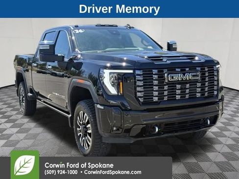 Used 2026 GMC Sierra 3500 Denali Ultimate w/ LPO, GMC Protection Package AWD/4WD image 5