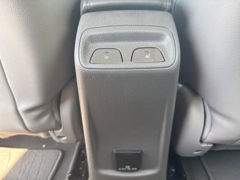 Used 2018 Chevrolet Cruze Premier w/ Enhanced Convenience Package image 14