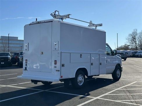 New 2025 Ford E-350 and Econoline 350 Super Duty w/ Power Equipment Group image 2