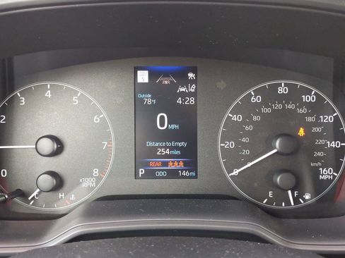 Used 2023 Toyota Corolla SE w/ SE Premium Package image 10