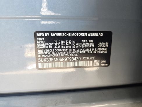 Used 2024 BMW X7 M60i AWD/4WD image 34