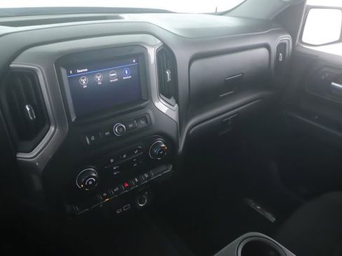 Used 2021 Chevrolet Silverado 1500 Custom Trail Boss w/ Safety Confidence Package AWD/4WD image 22