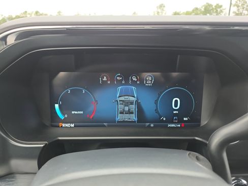 Used 2023 Ford F250 Lariat w/ Tow Technology Package image 19