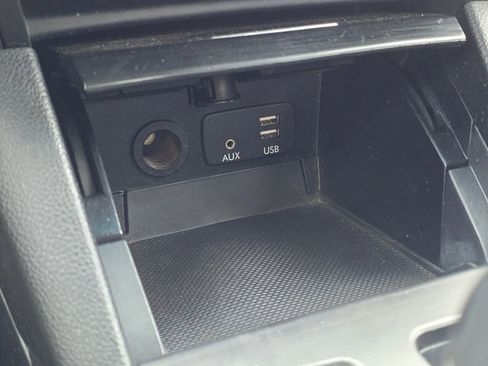 Used 2015 Subaru Legacy 2.5i Premium image 33