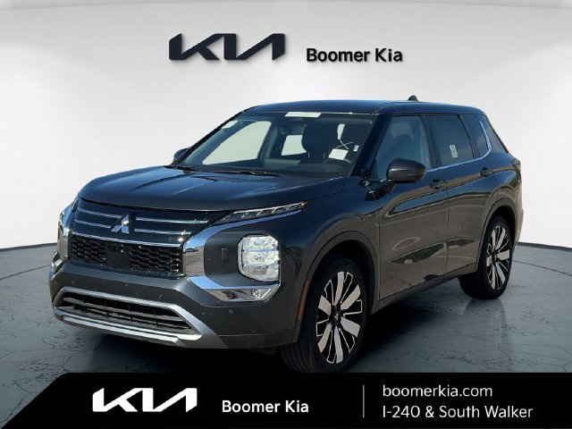 Used 2025 Mitsubishi Outlander SE AWD/4WD image 1