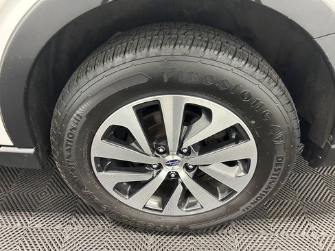 Used 2022 Subaru Outback Premium AWD/4WD image 36
