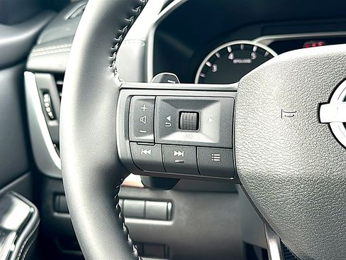 New 2026 Nissan Rogue SV FWD image 19