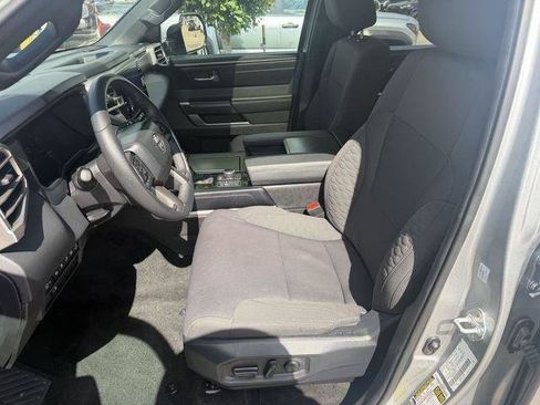 Certified 2025 Toyota Sequoia SR5 AWD/4WD image 22