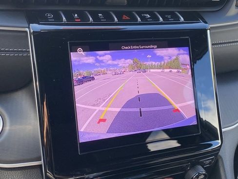 New 2025 Jeep Grand Cherokee Laredo X image 42