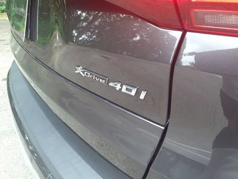 Used 2022 BMW X5 xDrive40i w/ Executive Package AWD/4WD image 14
