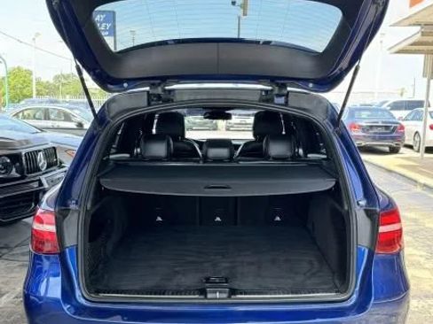Used 2018 Mercedes-Benz GLC 300 4MATIC image 13