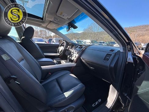 Used 2009 MAZDA CX-9 Grand Touring w/ Moonroof & Bose Audio Pkg image 16