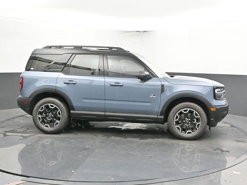 New 2025 Ford Bronco Sport Outer Banks w/ Outer Banks Tech Package+ AWD/4WD image 3