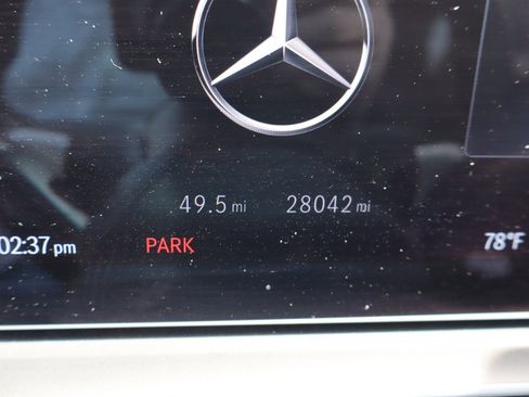 Used 2024 Mercedes-Benz GLE 450 4MATIC image 10
