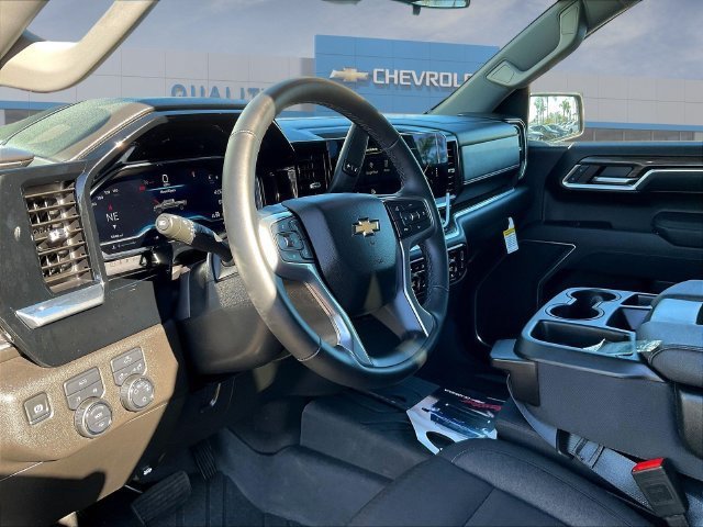 Used 2025 Chevrolet Silverado 1500 LT w/ All Star Edition Plus AWD/4WD image 9