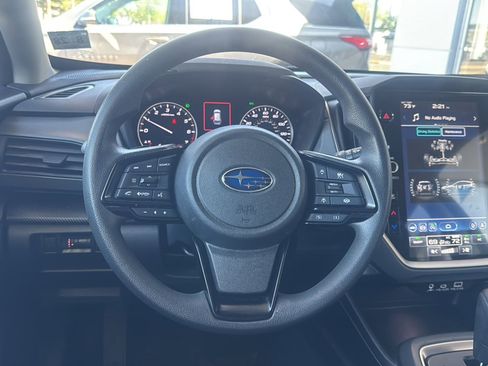 Used 2024 Subaru Crosstrek 2.0i Premium AWD/4WD image 2