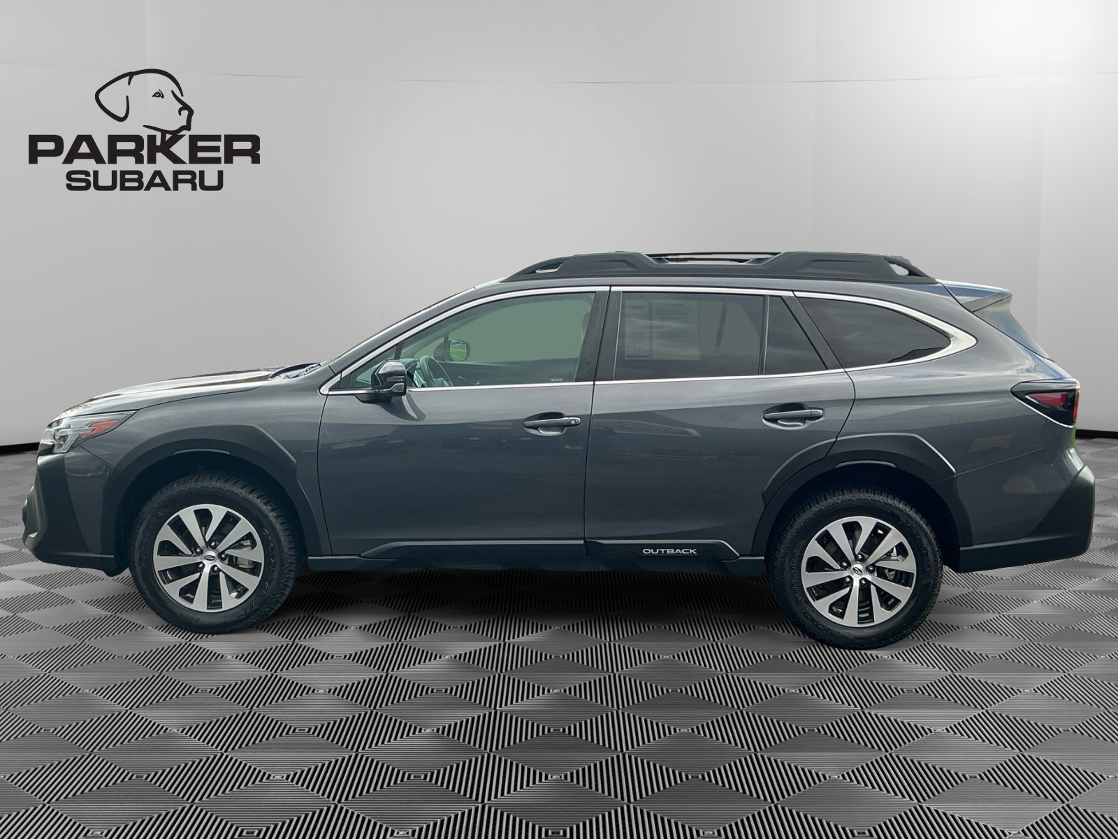 Certified 2024 Subaru Outback Premium w/ Popular Package #1A AWD/4WD image 2