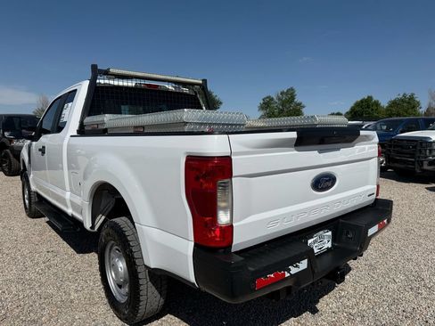 Used 2019 Ford F250 XL w/ Power Equipment Group AWD/4WD image 8