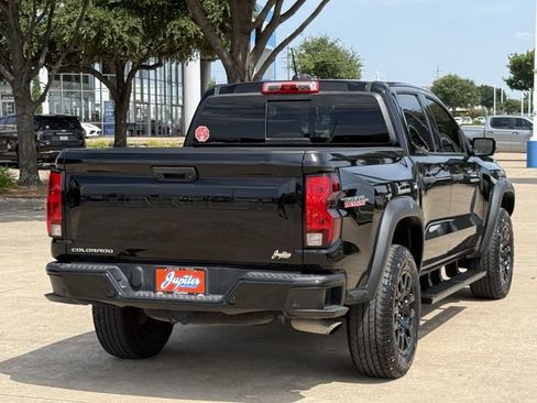 Certified 2024 Chevrolet Colorado Trail Boss w/ Technology Package AWD/4WD image 5