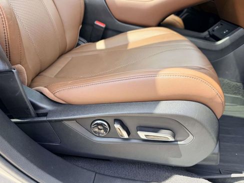 Used 2024 Acura RDX SH-AWD w/ Technology Package image 13