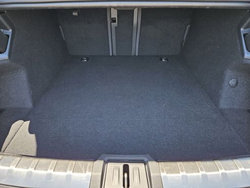 Certified 2025 Porsche Taycan RWD image 31