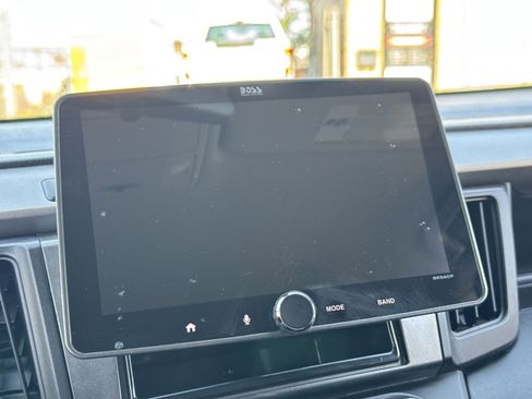 Used 2017 Toyota RAV4 LE w/ All Weather Liner Package AWD/4WD image 22