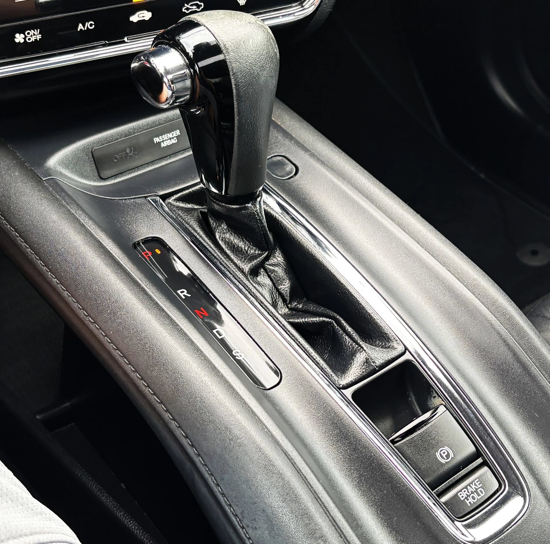 Used 2019 Honda HR-V EX-L image 21