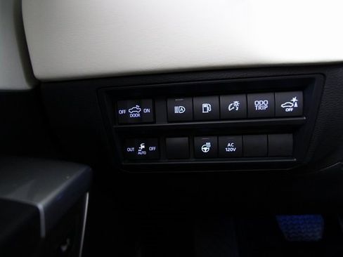 Used 2022 Toyota Tundra Capstone image 35