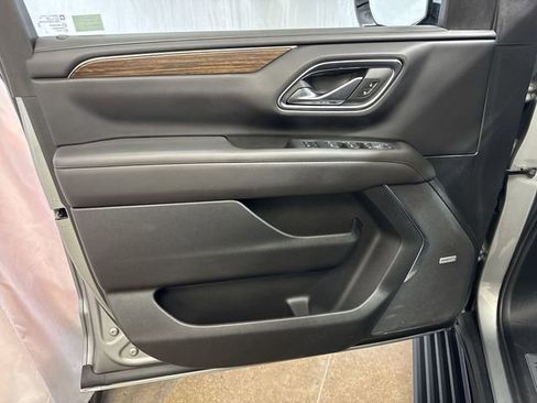 Certified 2024 Chevrolet Tahoe High Country w/ Premium Package AWD/4WD image 26